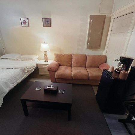 Booking-Eddy- Single Room With Self Check-In Hull Exteriér fotografie