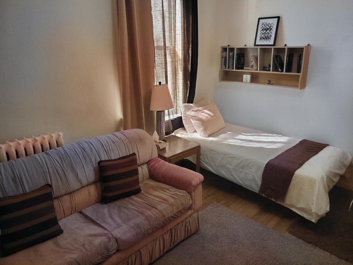 Booking-Eddy- Single Room With Self Check-In Hull Exteriér fotografie