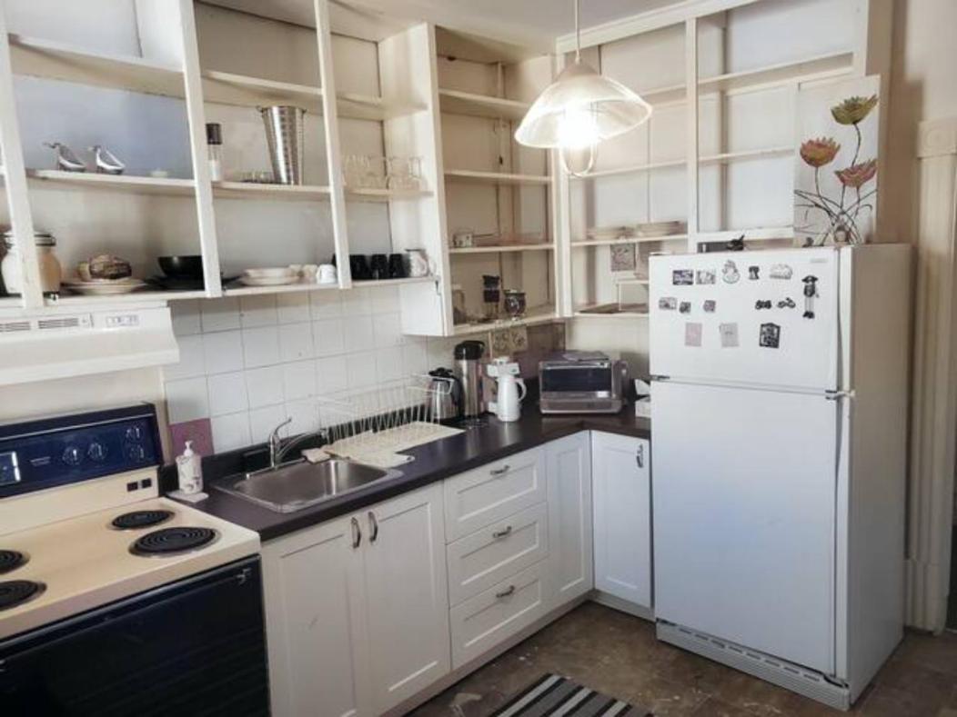 Booking-Eddy- Single Room With Self Check-In Hull Exteriér fotografie