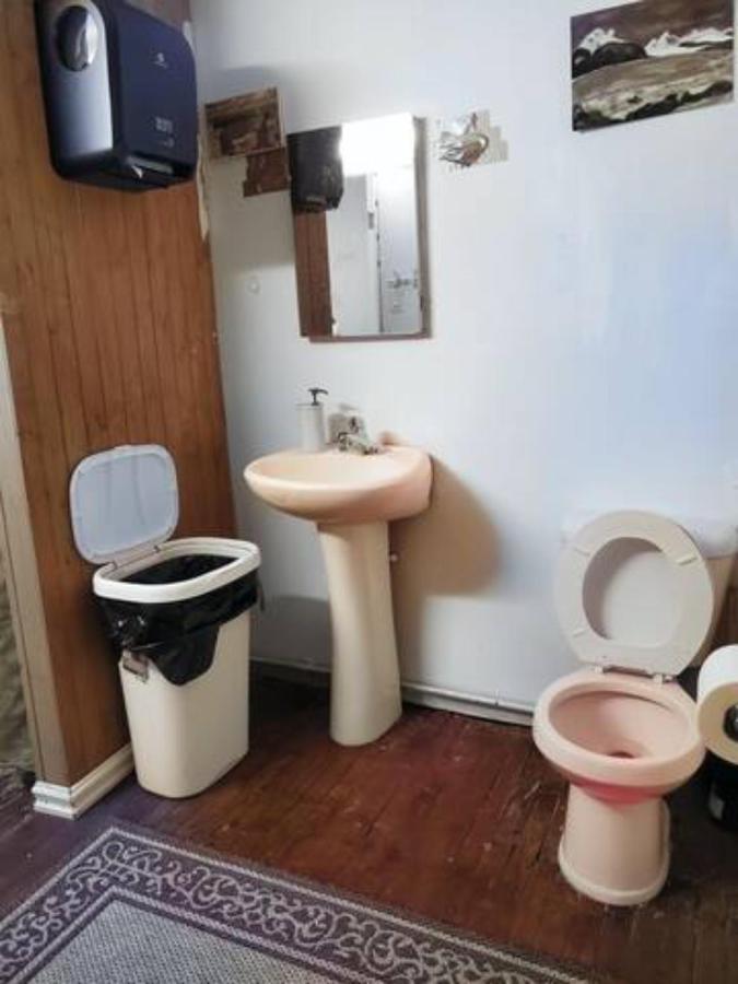 Booking-Eddy- Single Room With Self Check-In Hull Exteriér fotografie