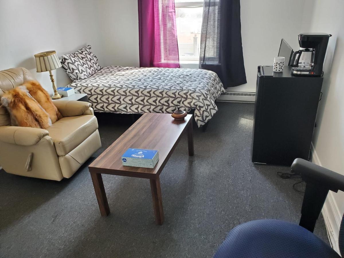Booking-Eddy- Single Room With Self Check-In Hull Exteriér fotografie
